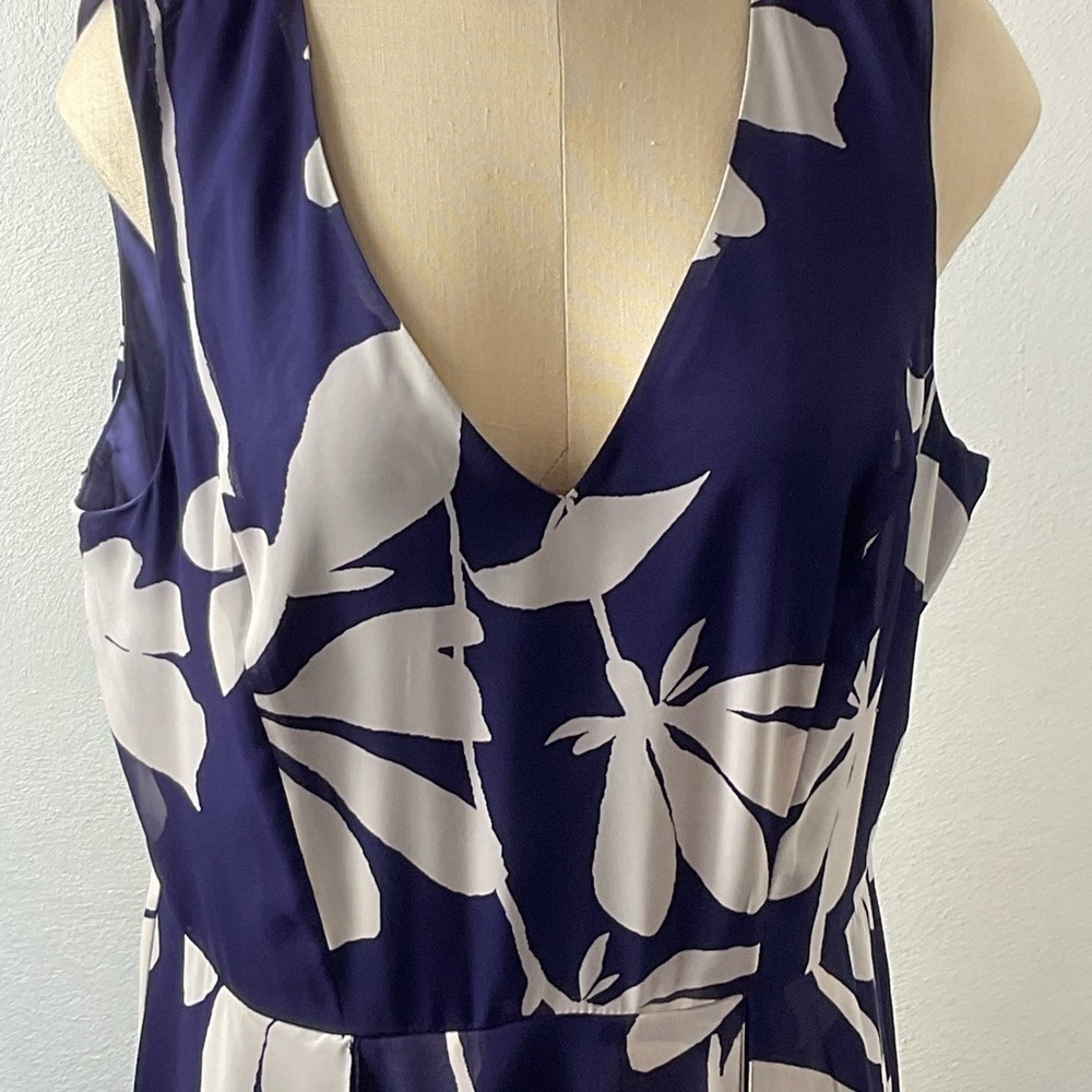 ANNE Klein Sleeveless Open Neck  Floral Dress Sz 14 - Picture 3 of 7